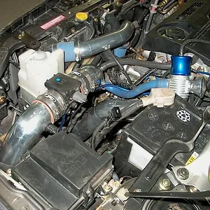 Engine Bay 010500 10.JPG