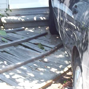 Apt.& car accident 009.webp