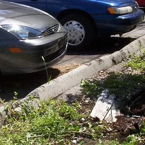 Apt.& car accident 035.webp