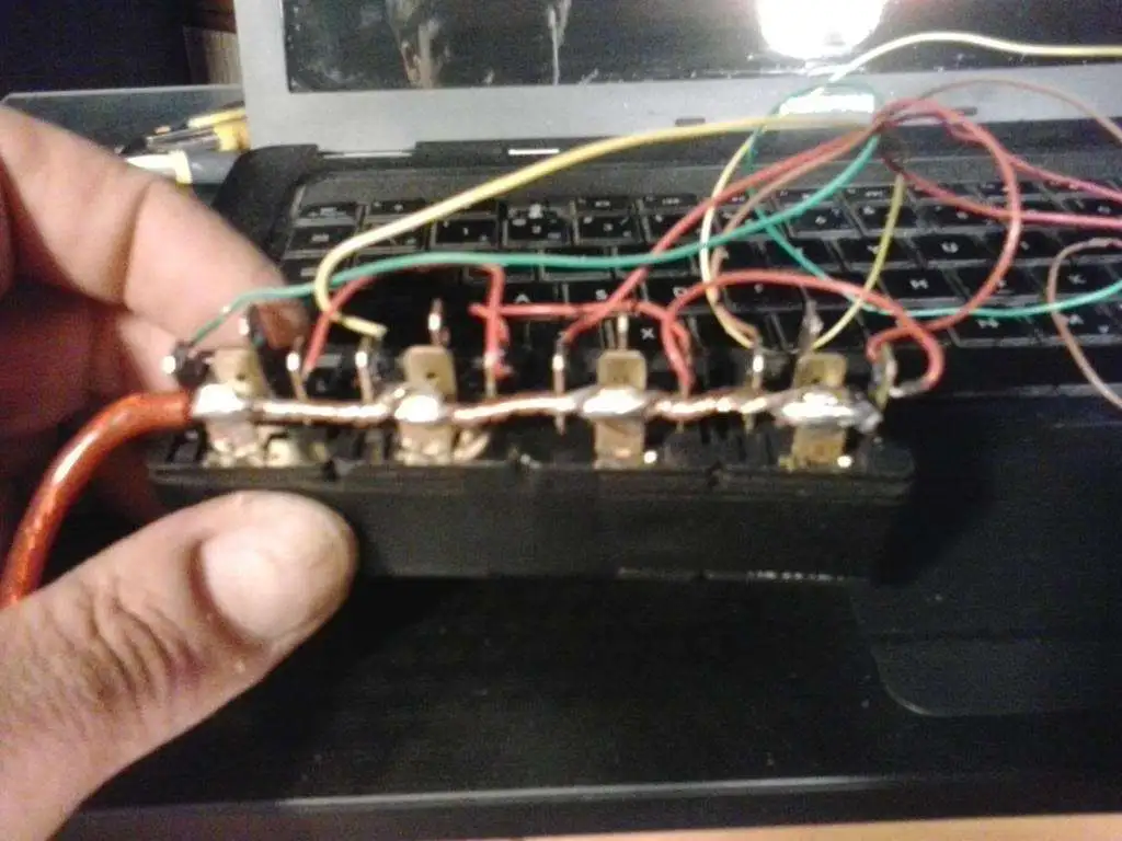 021-zps12f05d99.jpg