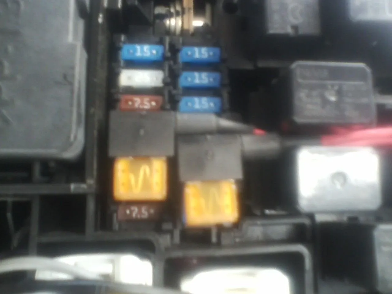 0305181325-02.jpg