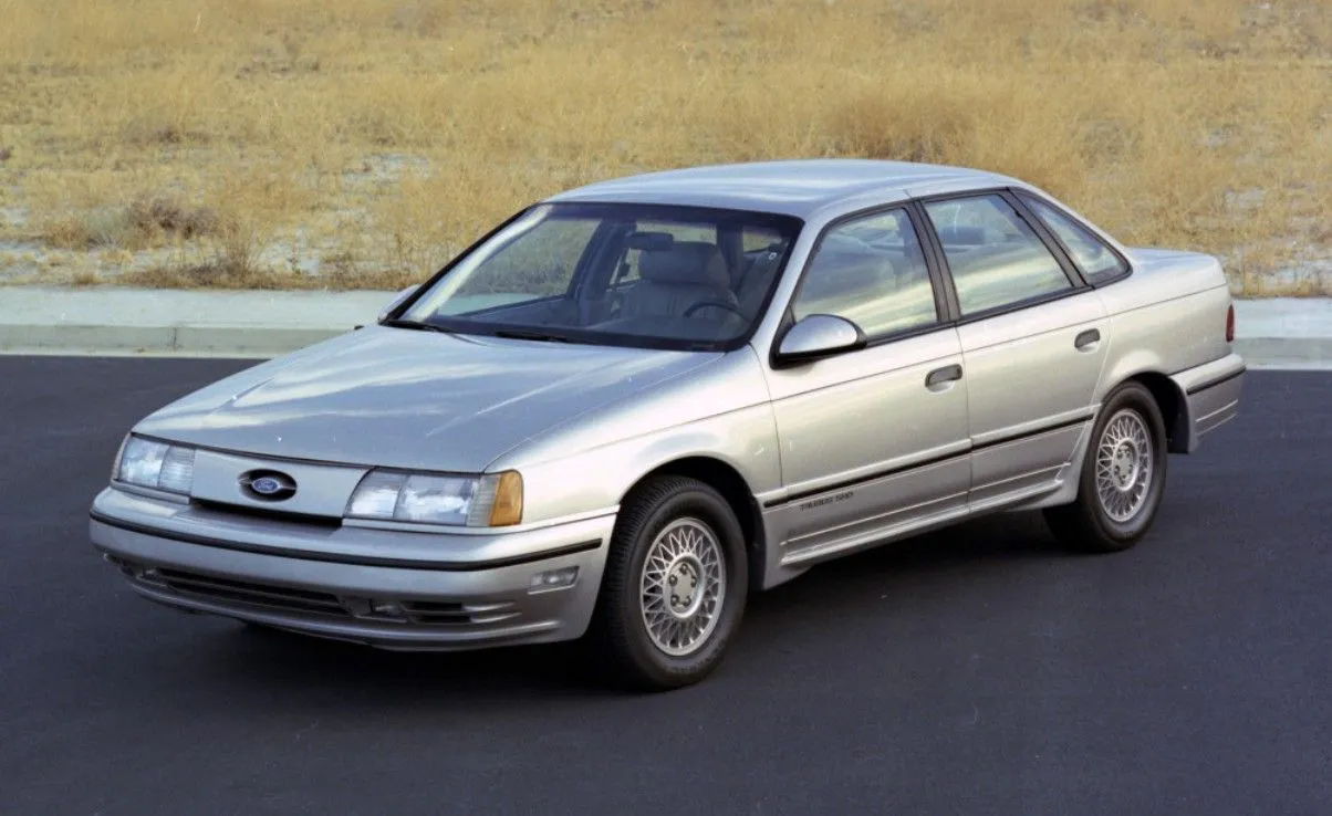 1989-ford-taurus-sho.webp