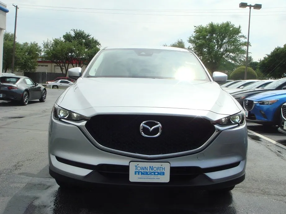 2017 CX-5 Touring DRLs_01.jpg