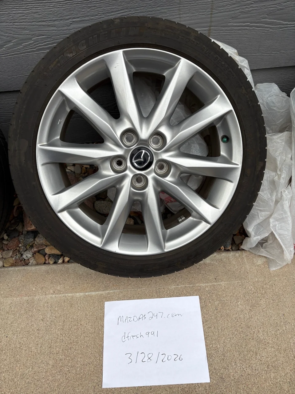 2017 Mazda3 5Door Wheel 3.webp