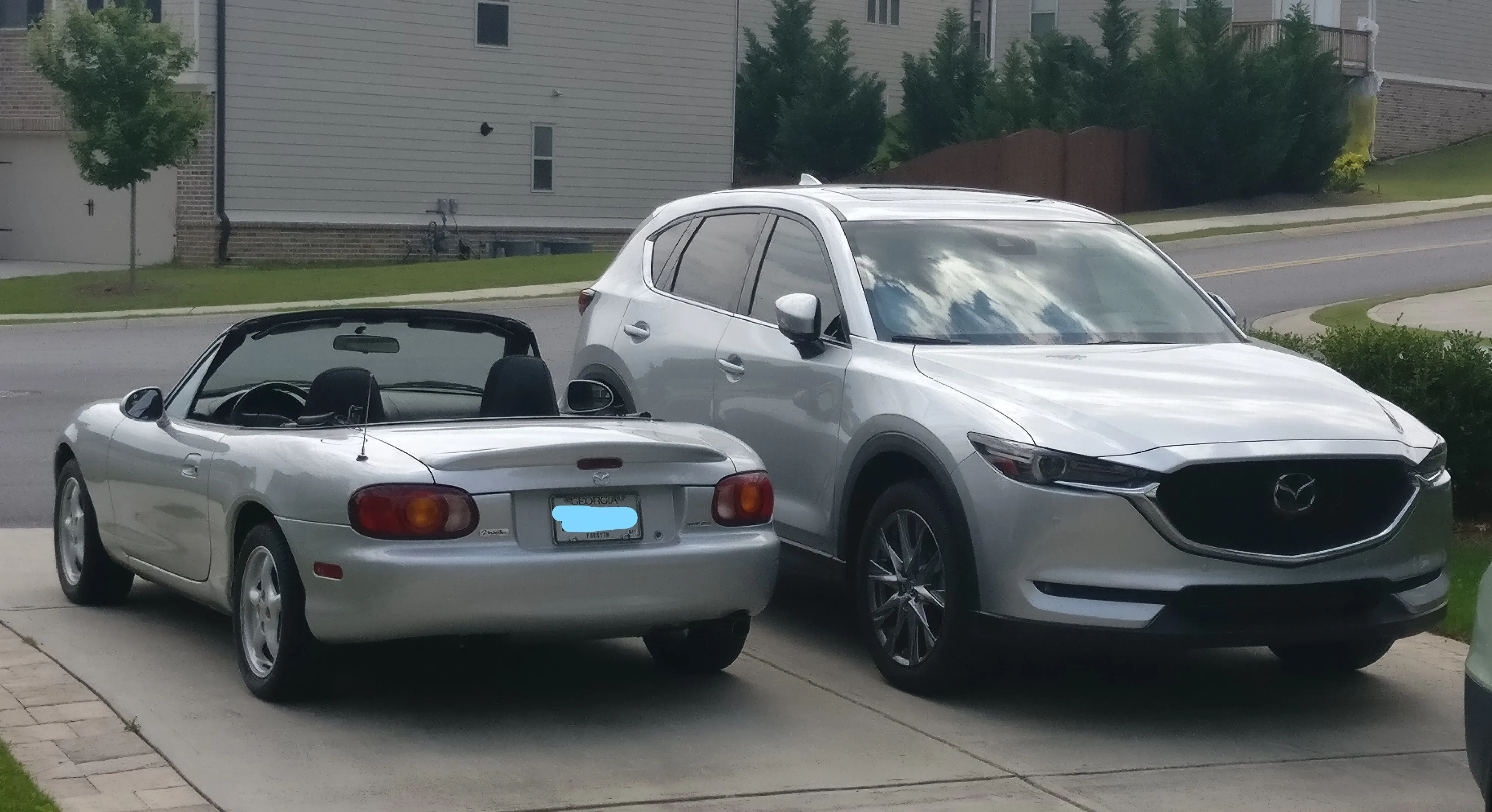 2019 cx-5 1999 miata sport.jpg