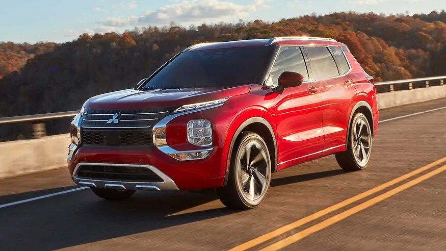 2022-Mitsubishi-Outlander-1.jpg
