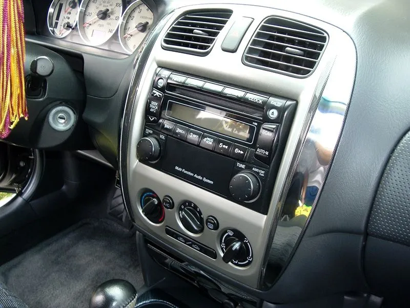 800x600_chromedashtrim05.jpg