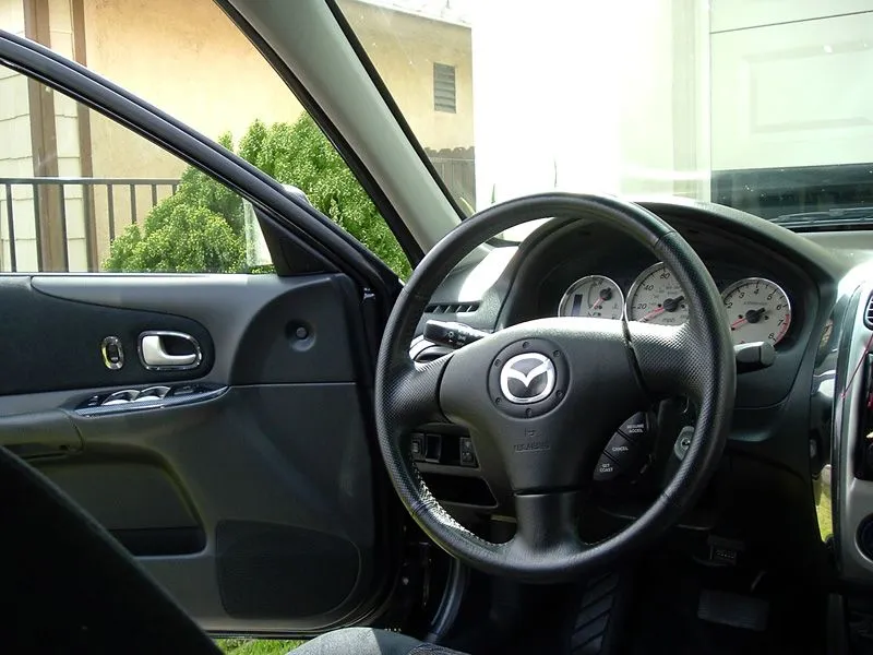 800x600_chromedashtrim12.jpg