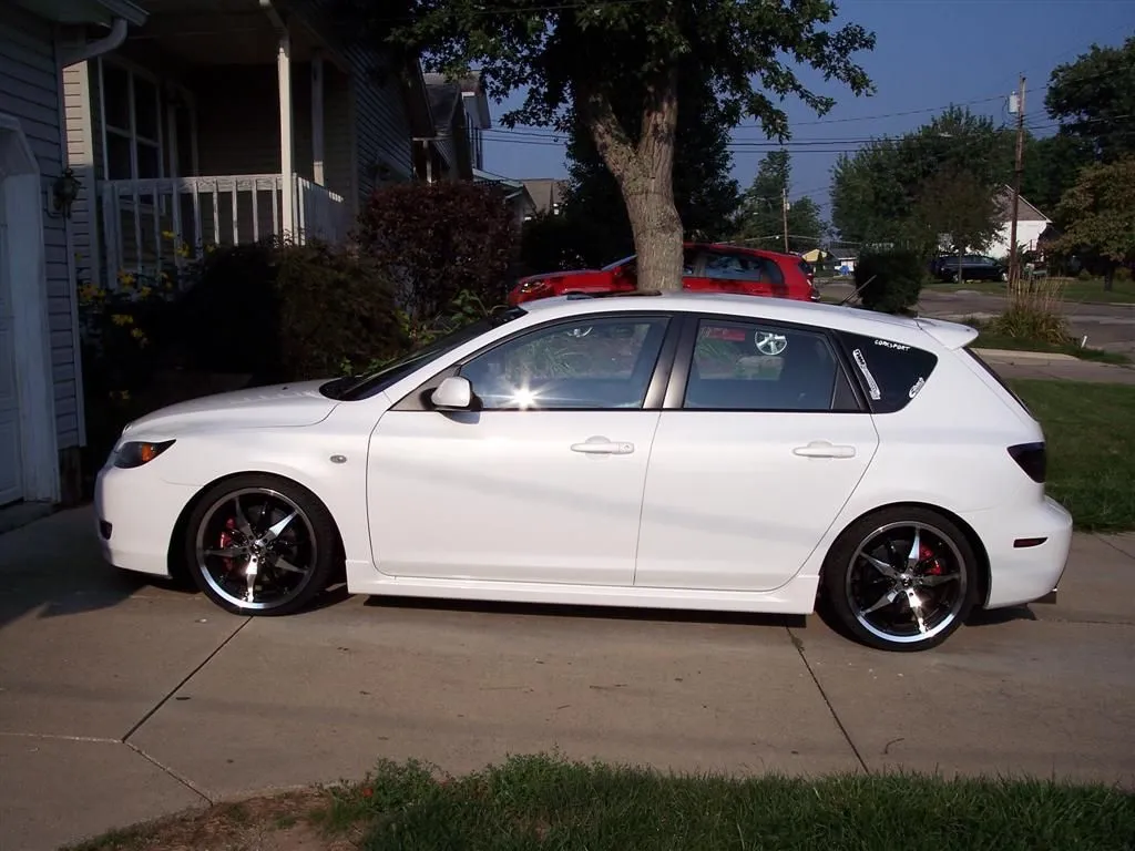 Car 020 (Large).jpg