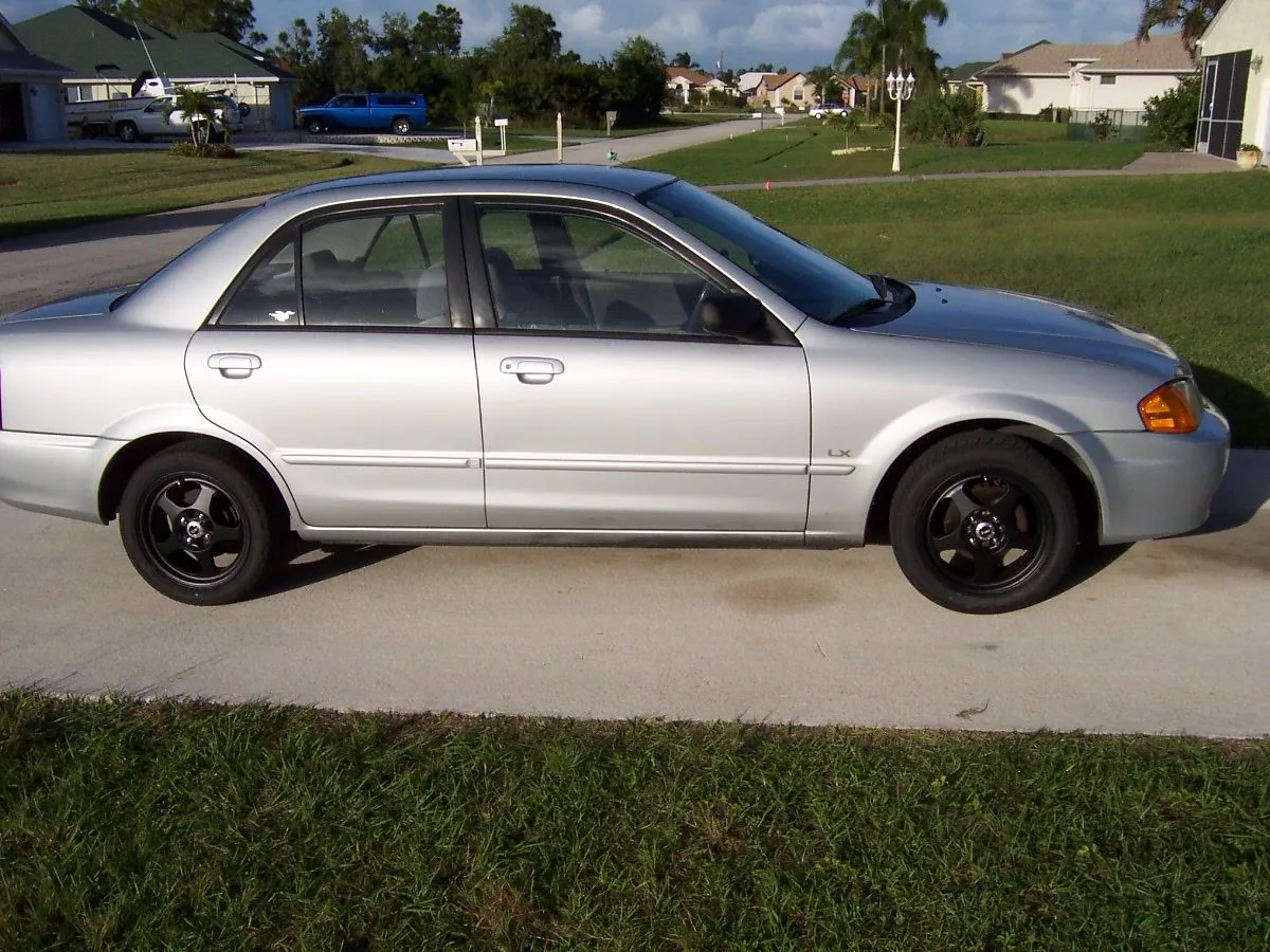 car pix 003.jpg