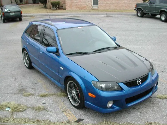 CF_Hood_Front5.webp