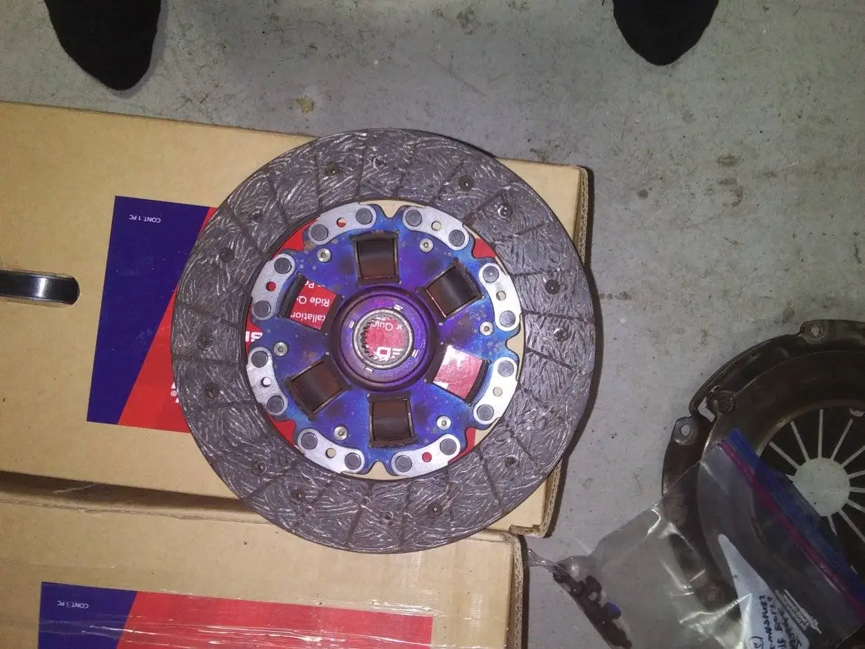 Clutch Disc Missing Something.jpg