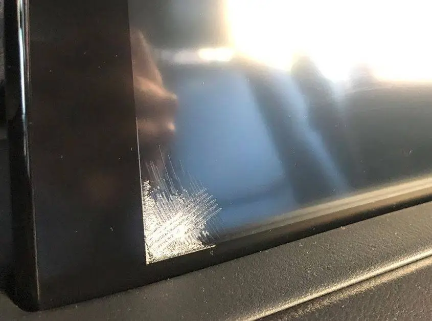 crack.JPG