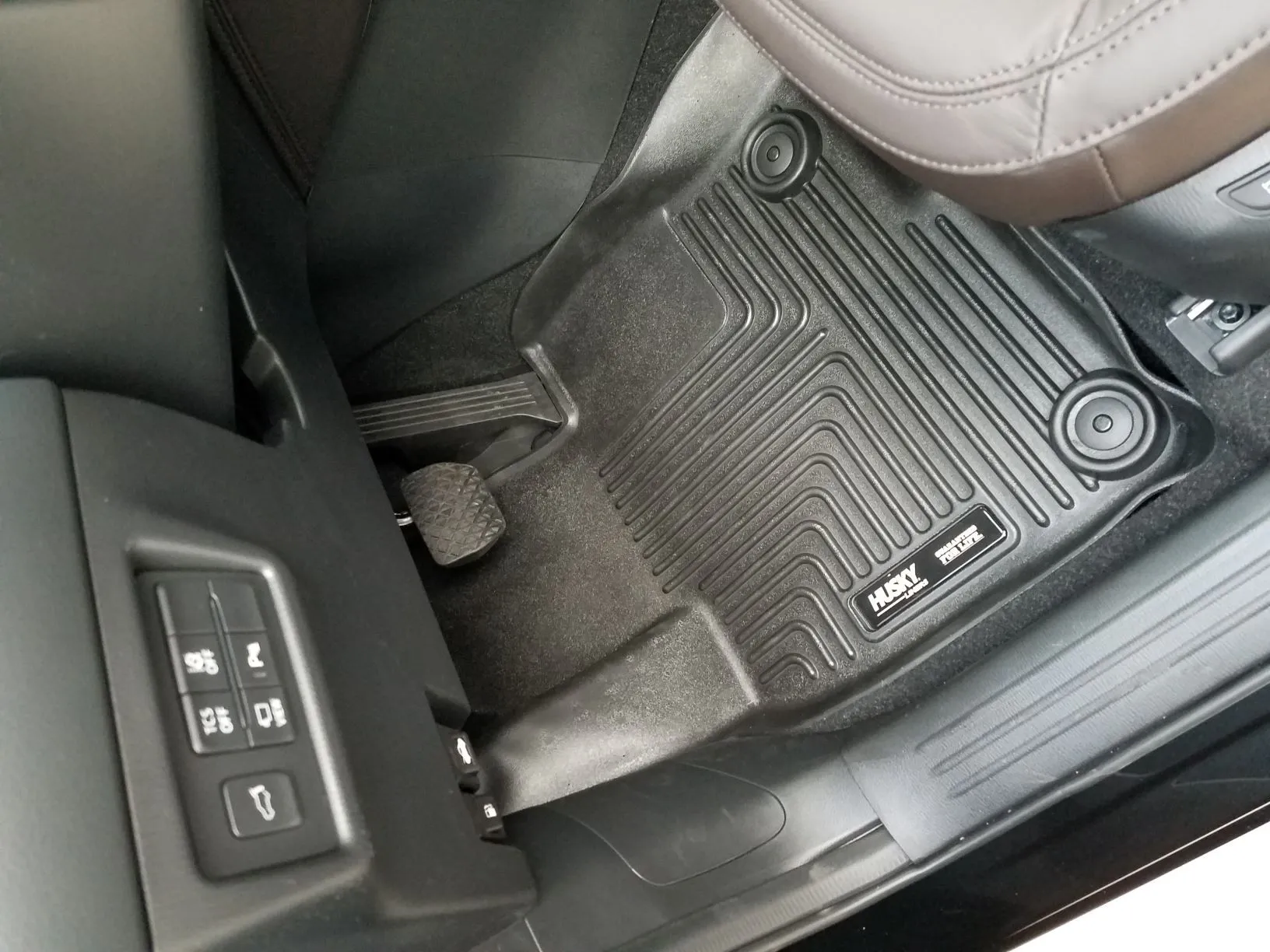 CX-5 driver floor liner 2mp.jpg