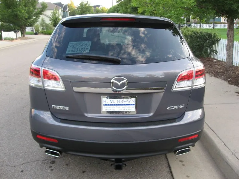 CX-9 Hitch 1.jpg