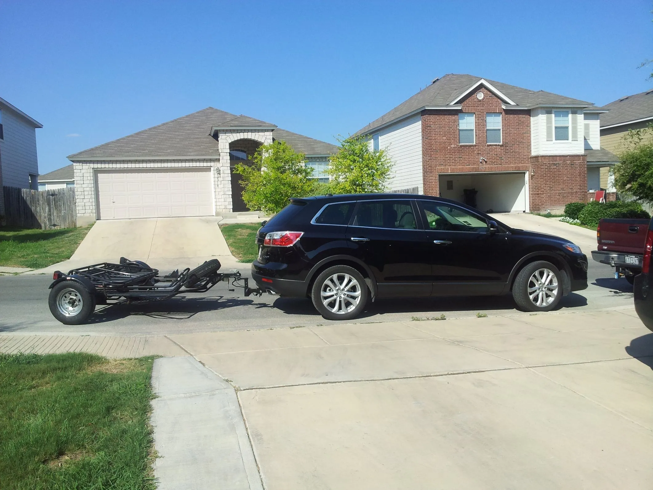CX-9 Trailer-2.jpg