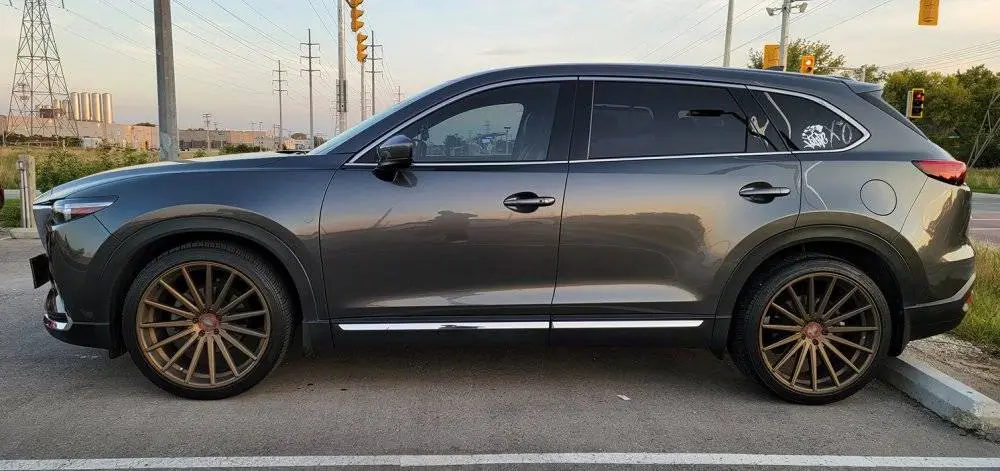 CX-9_9-21-21.jpg