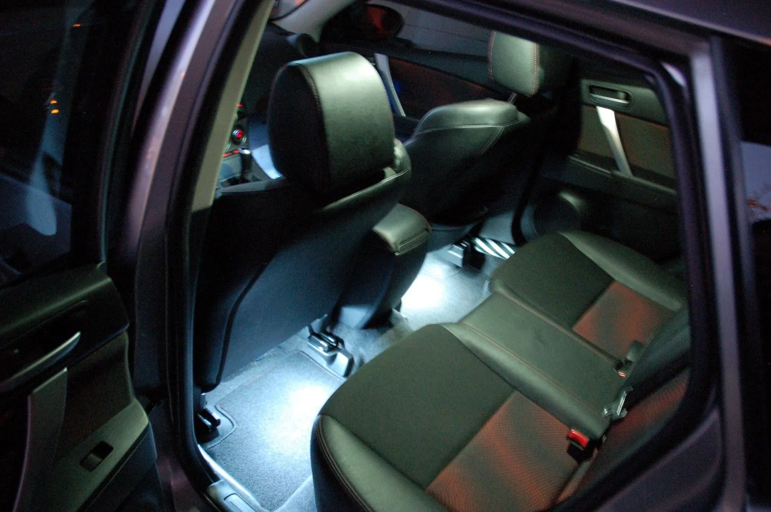 DSC_7830 (Custom).JPG