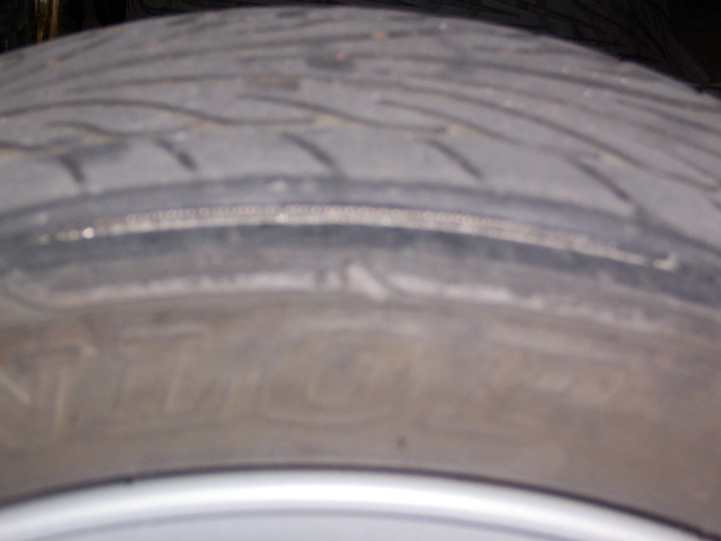 dunlop tire 2.jpg