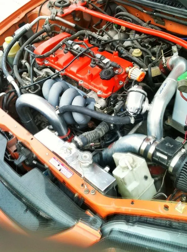 engine bay 40p.webp