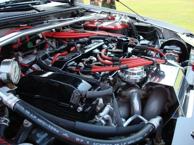 engine bay.jpg