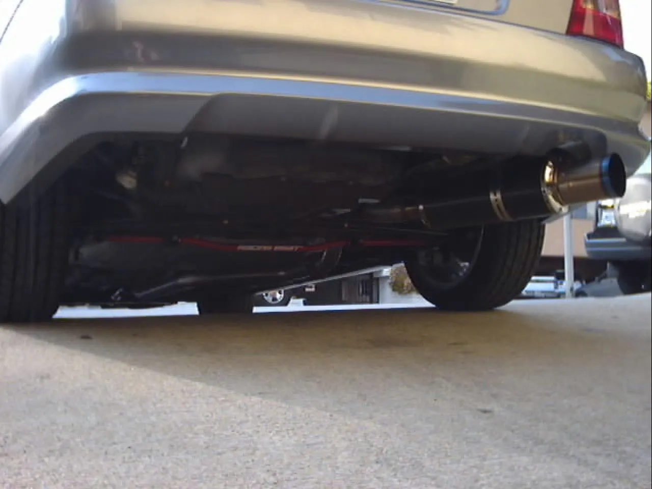 exaust n' suspention.jpg