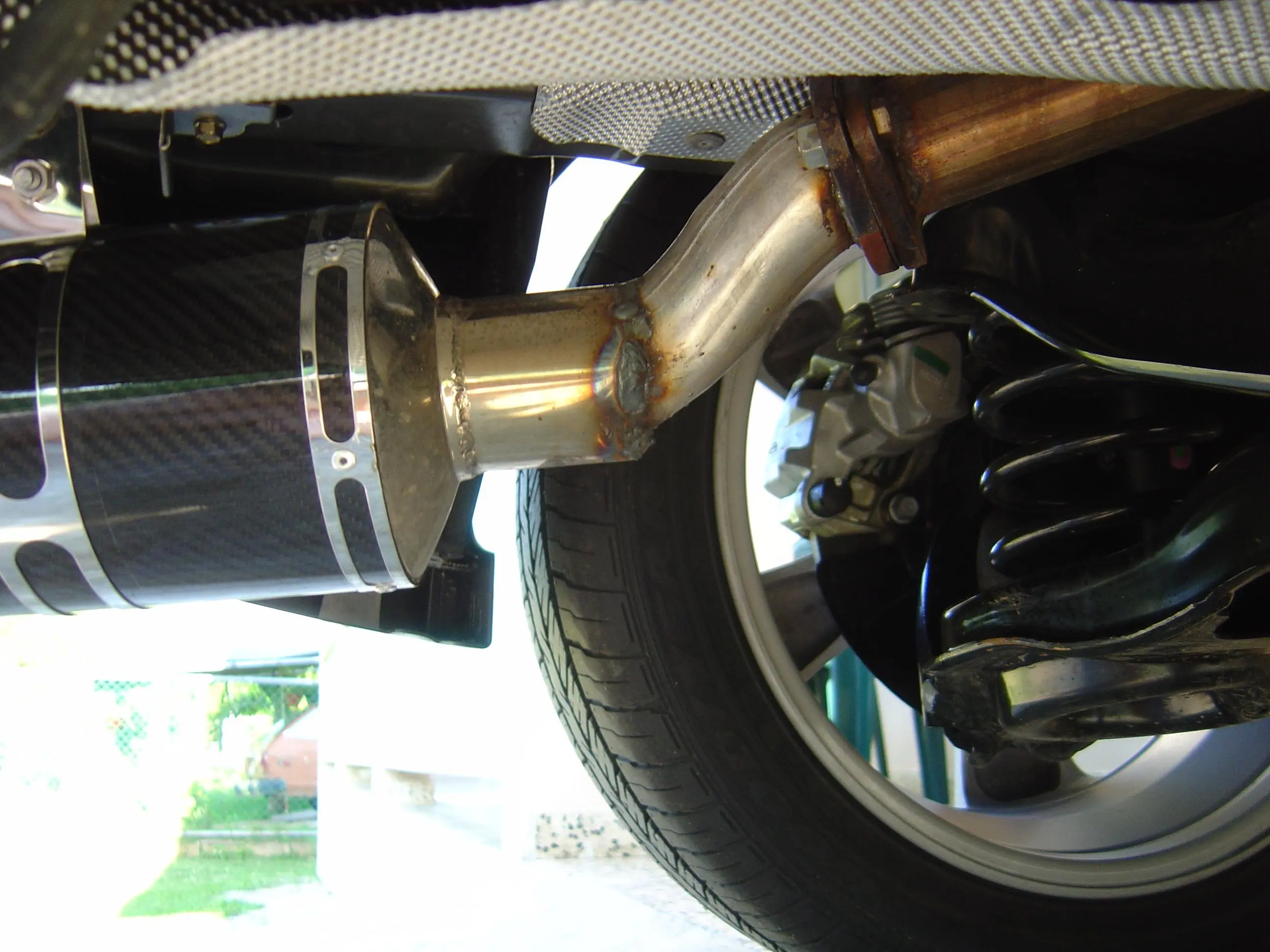 exhaust 3.JPG