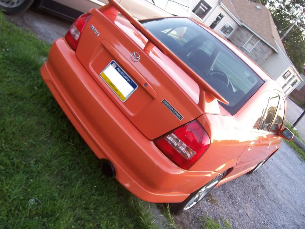 Familia Rear 2.webp