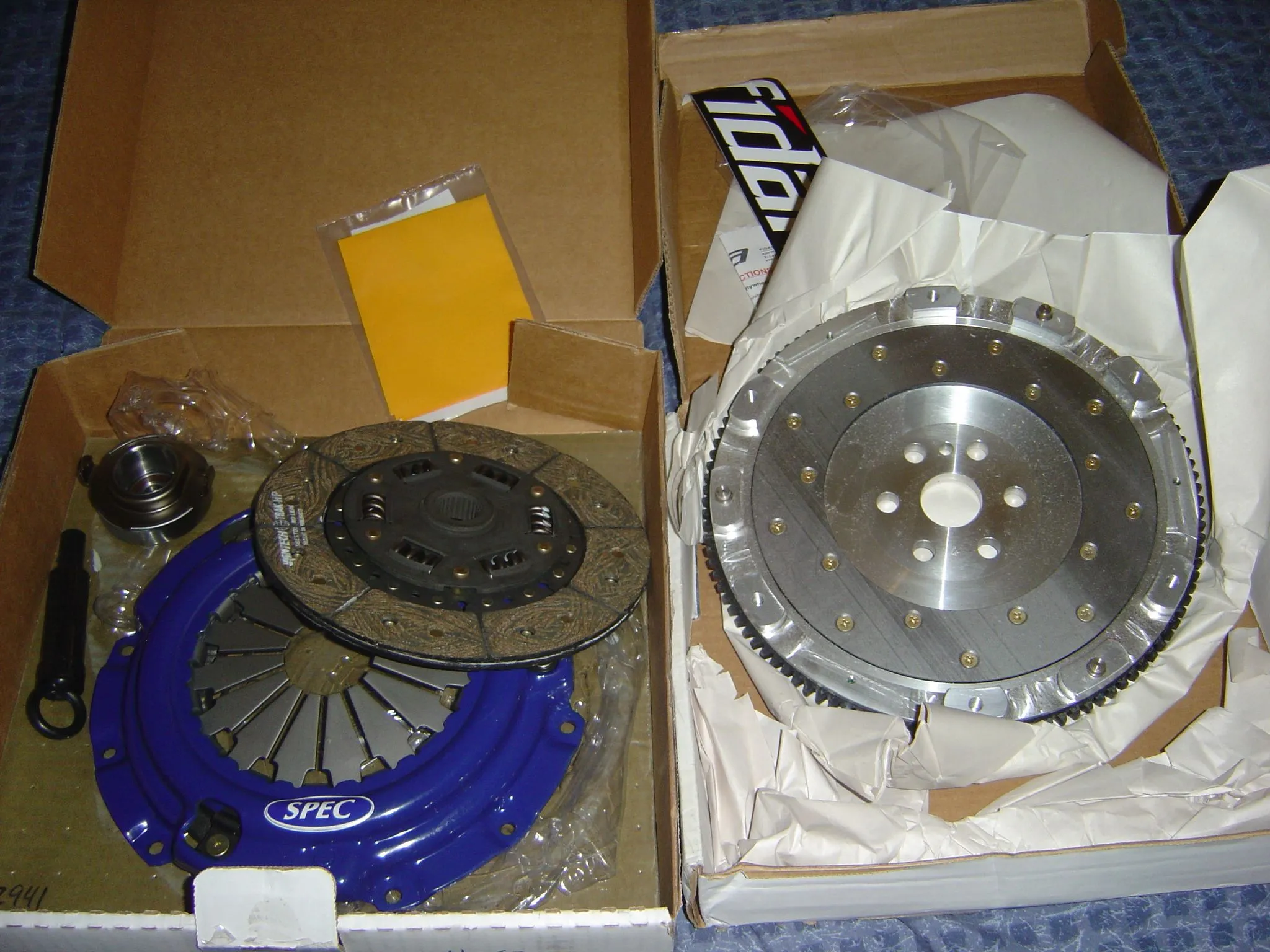 Flywheel & clutch 001.webp