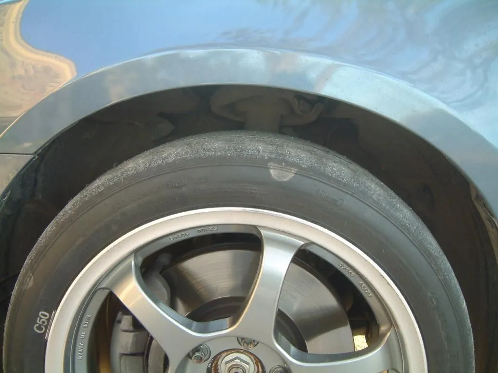 front_tire_clearance.JPG