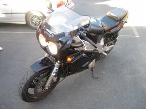 fzr600.webp