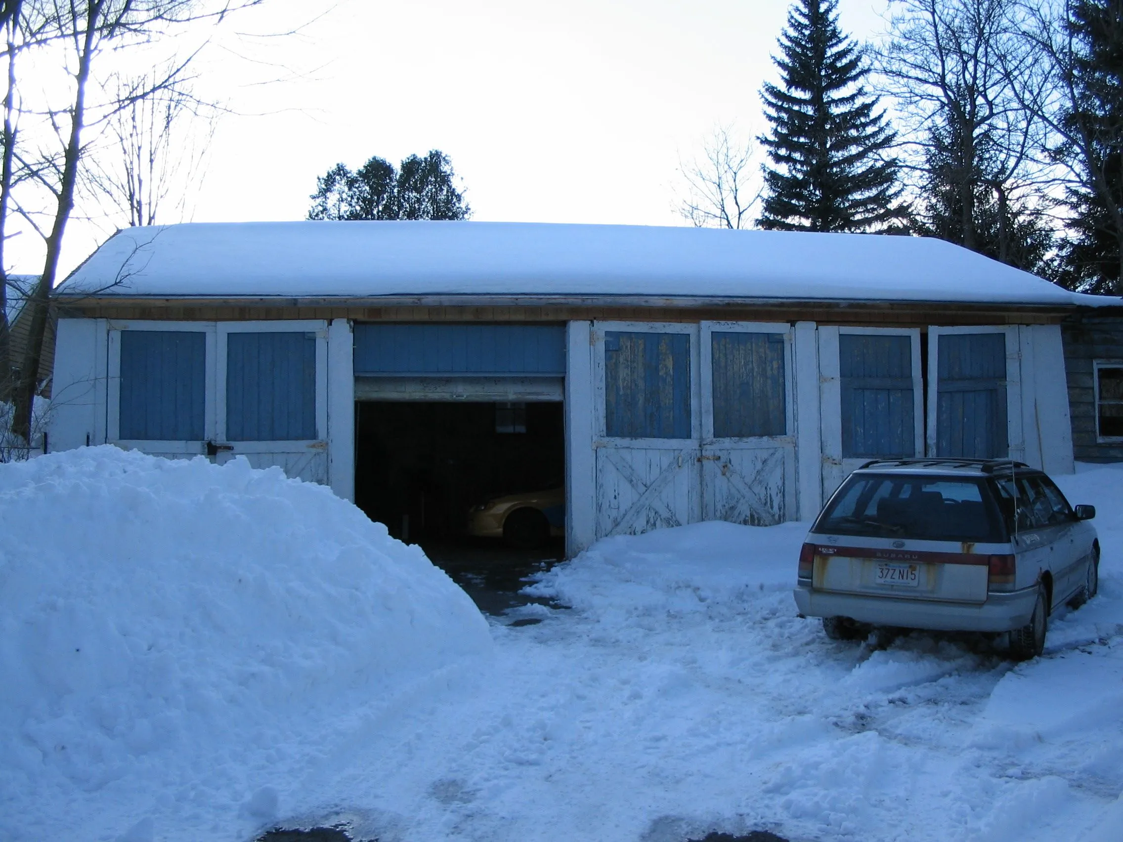 garage 003.webp