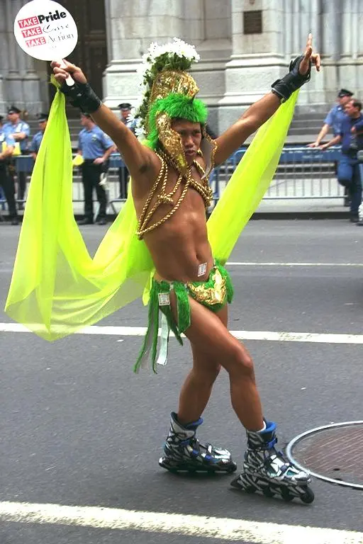 gay-parade-20.webp