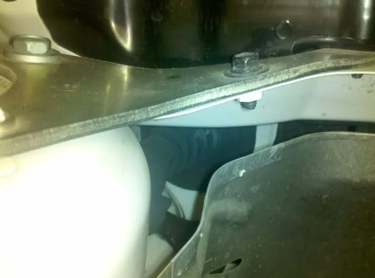 harness engine bay.jpg