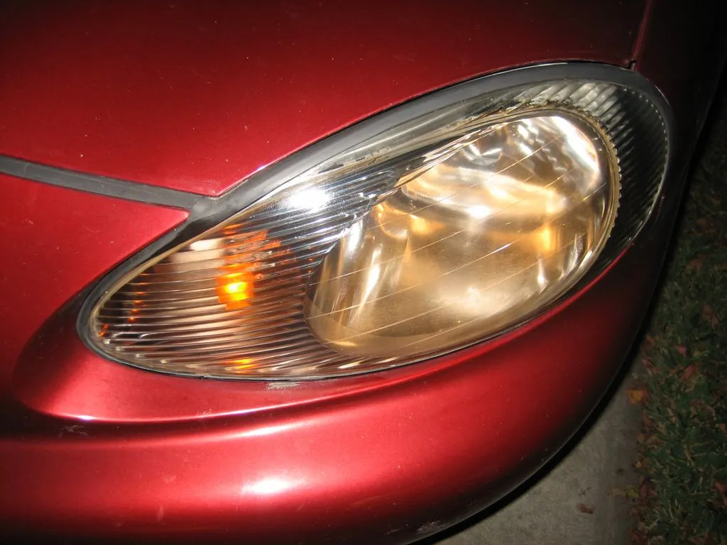 headlight 004a.jpg