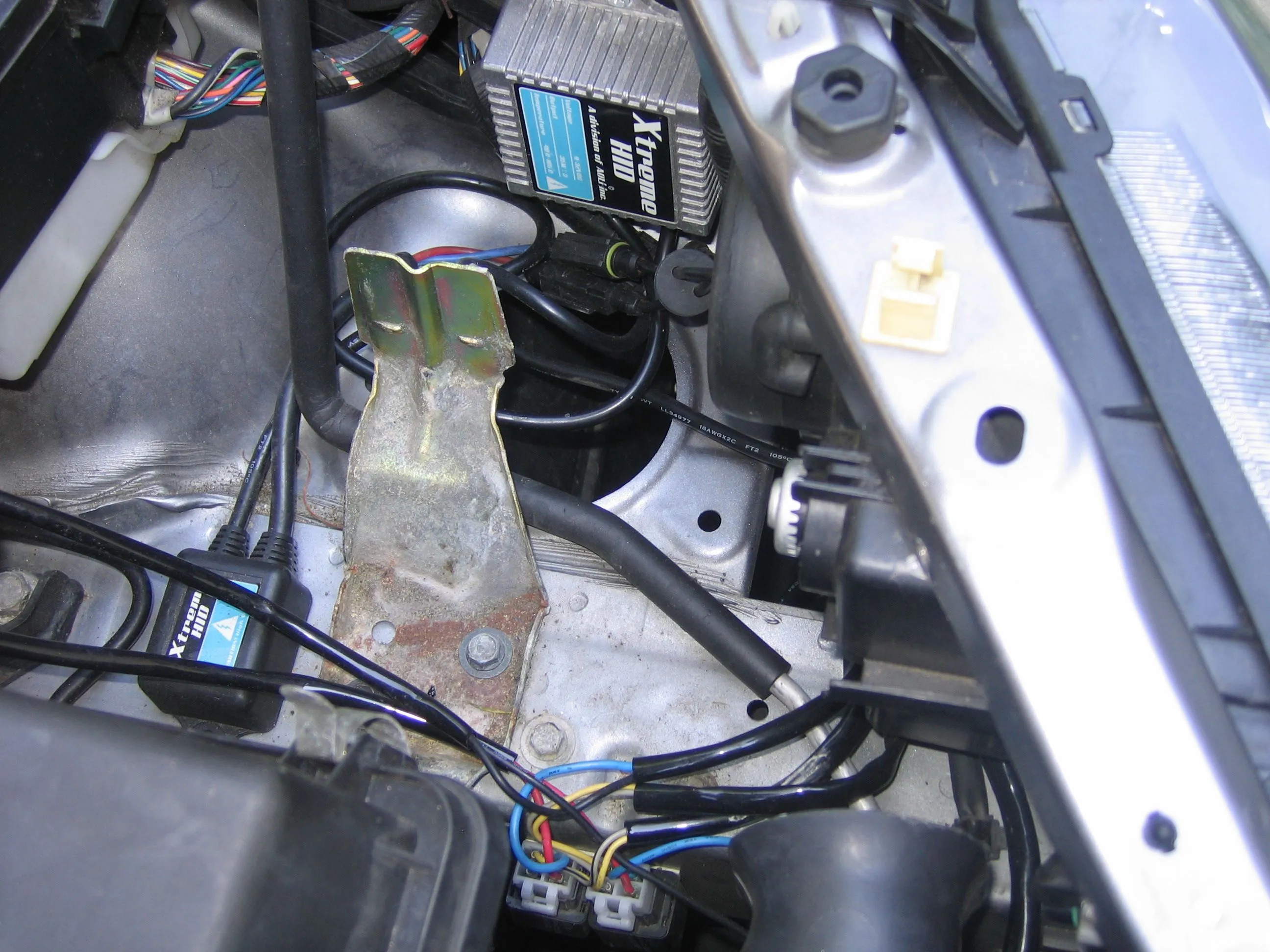 hid right.JPG