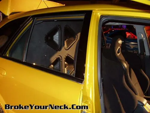 hin_mia_2003_009.webp