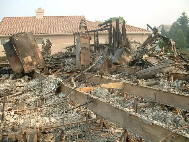 housefire 027.webp
