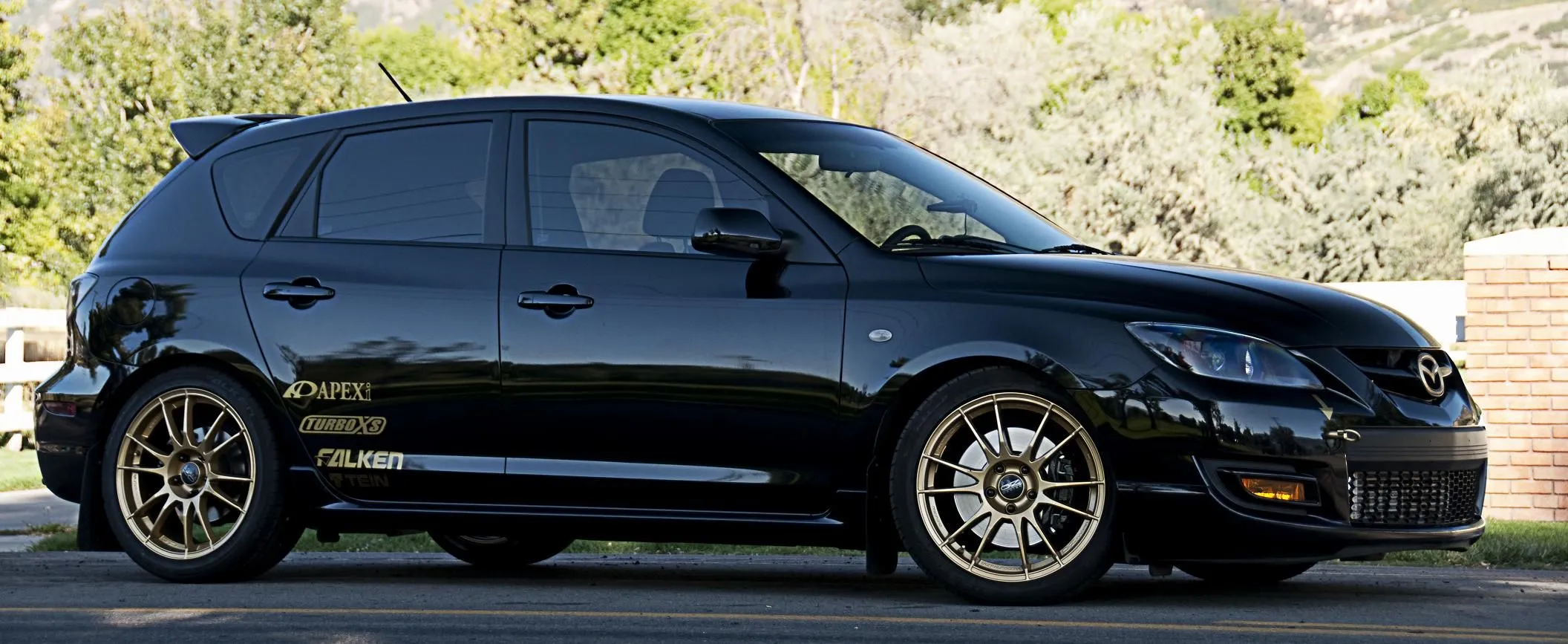 Ian & Mazda 6.jpg