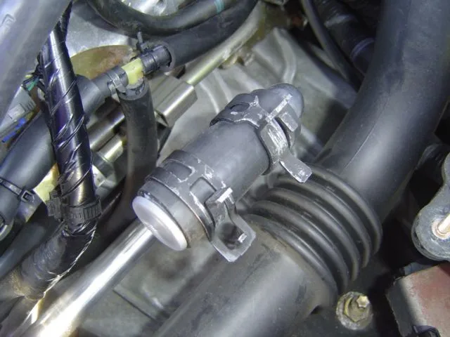 ICintake plug.JPG