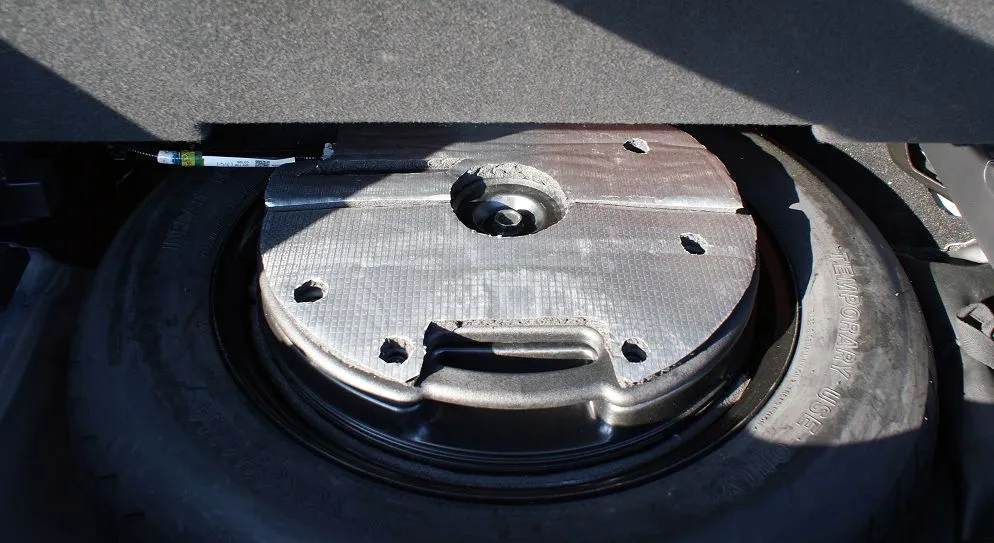 installedsubwoofer.JPG