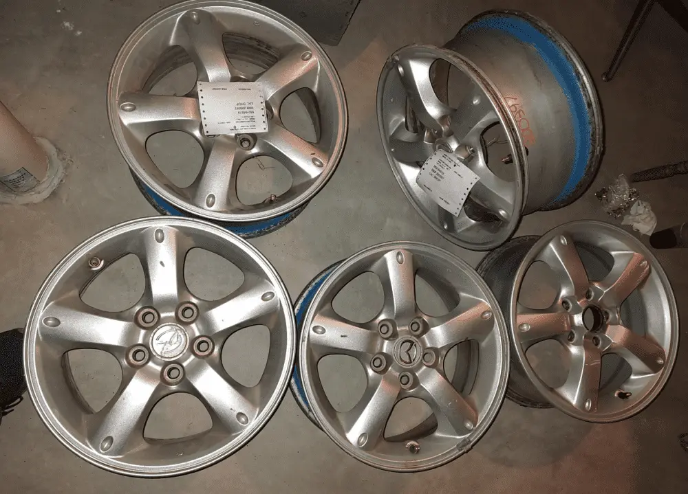 mazda 16x7 rims front.png