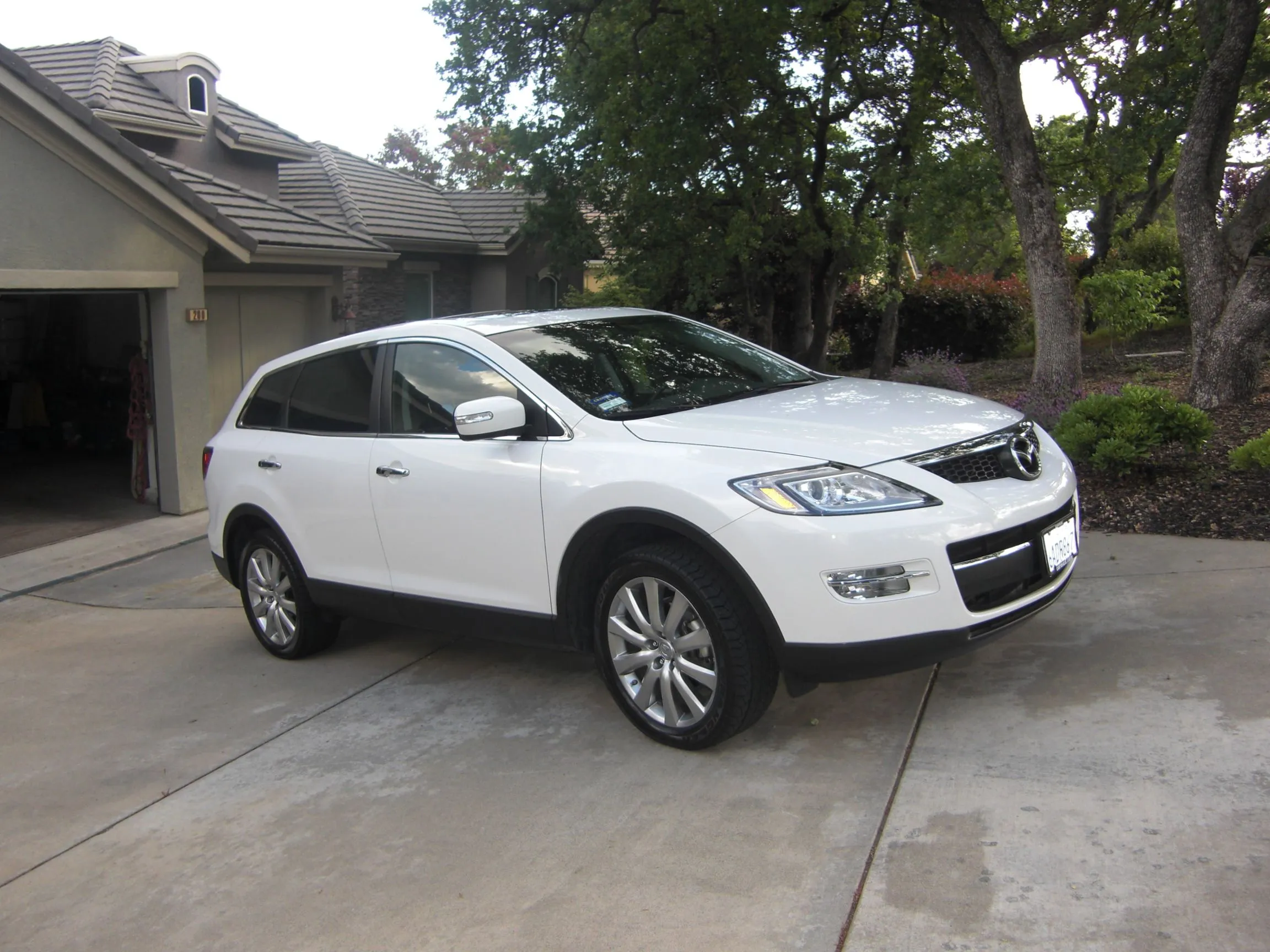 Mazda CX-9 2.JPG