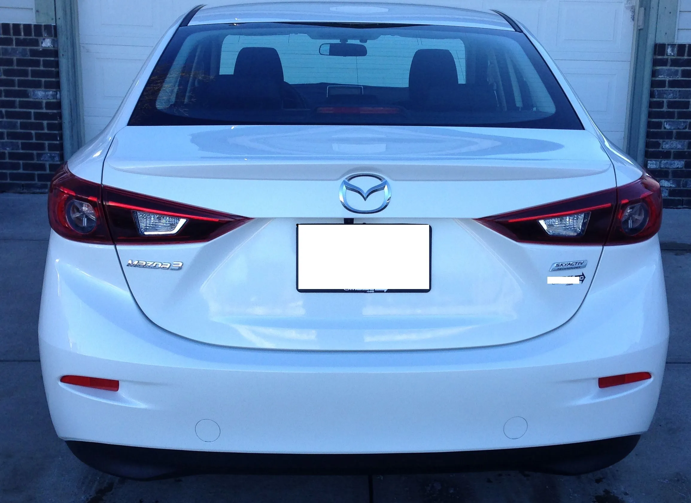 mazda1.jpg