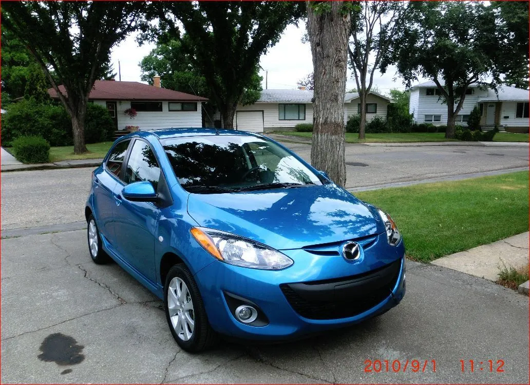 mazda2.JPG