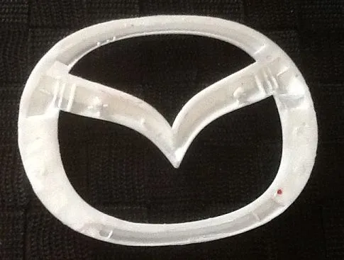 mazda2.jpg