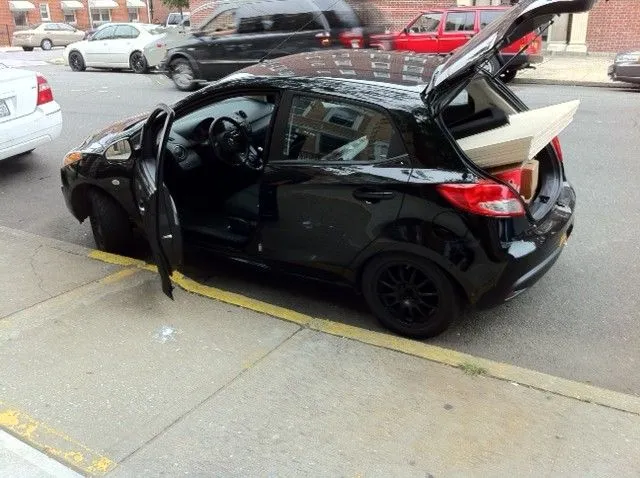 Mazda2lowering1.jpg