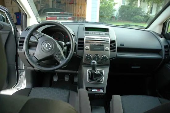 mazda5.6.jpg
