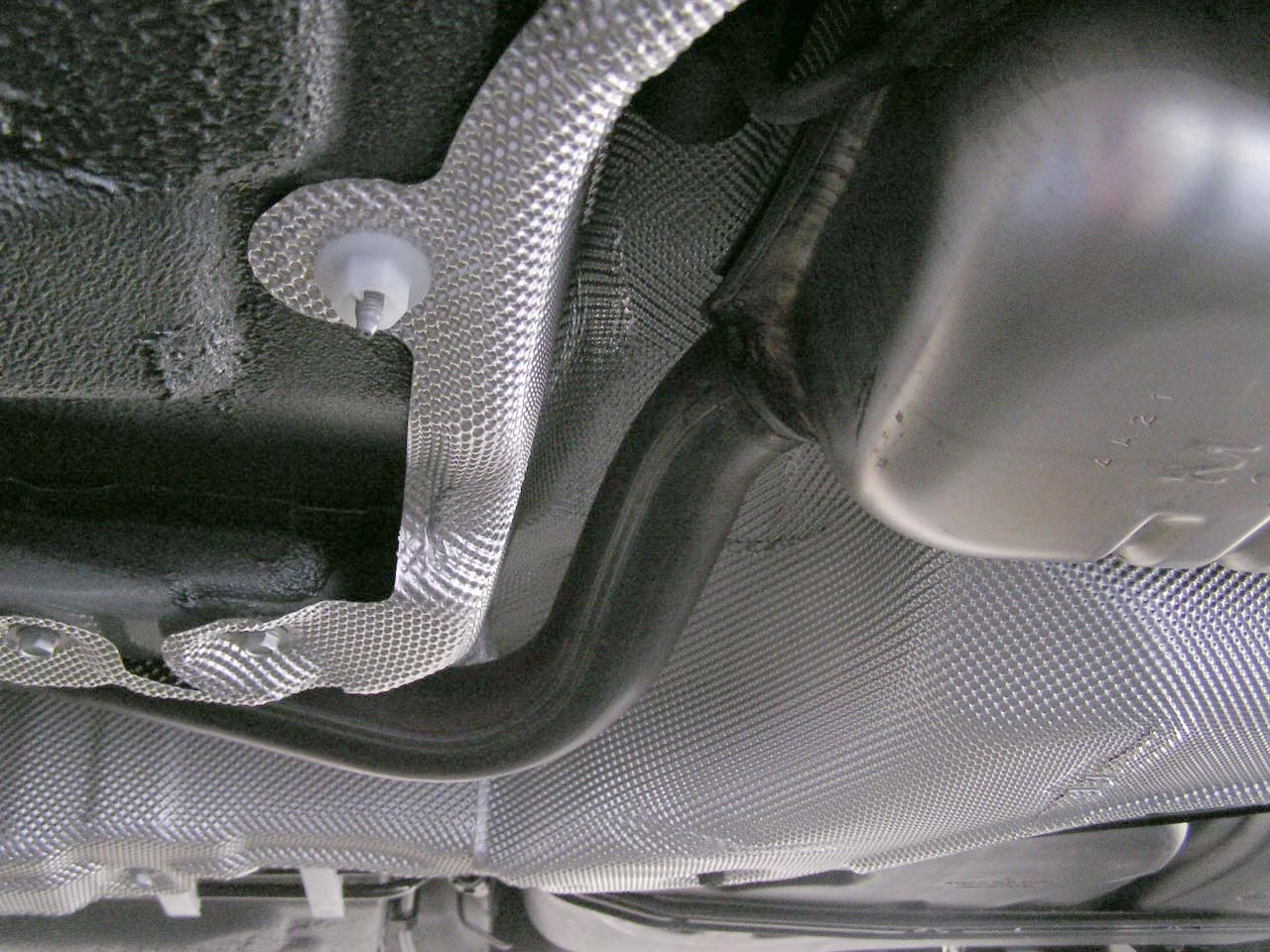 Mazda_3_underside 005.jpg