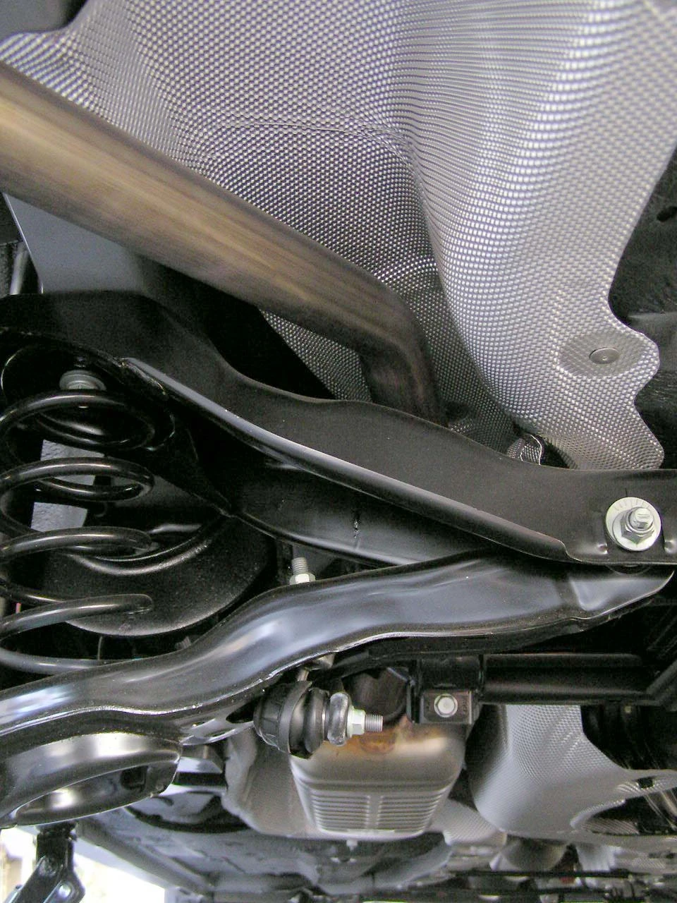 Mazda_3_underside 008.jpg